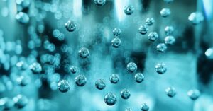 Vesimolekyylit - Tutkimus paljastaa: Piilotetun korkeaenergiaveden vaikutus molekyylien maailmassa