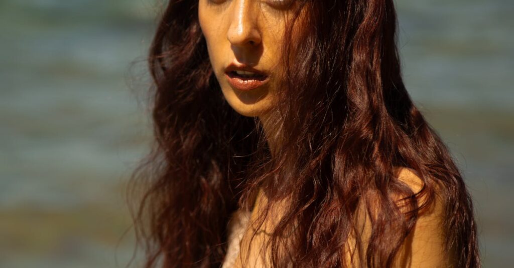 Hiukkasfysiikka - Uusia ulottuvuuksia hiukkasfysiikassa: Hiukkasten jäljitys paljastaa steriilin neutriinon arvoituksen