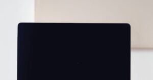 Musta-aukko - Mustan aukon arvoitukset avautuvat: Mitä ne kertovat universumista?