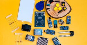 Tekoäly - Näin AI-kysyntä muokkaa tulevaisuuttamme: Sukellus tekoälyn uuteen aikakauteen