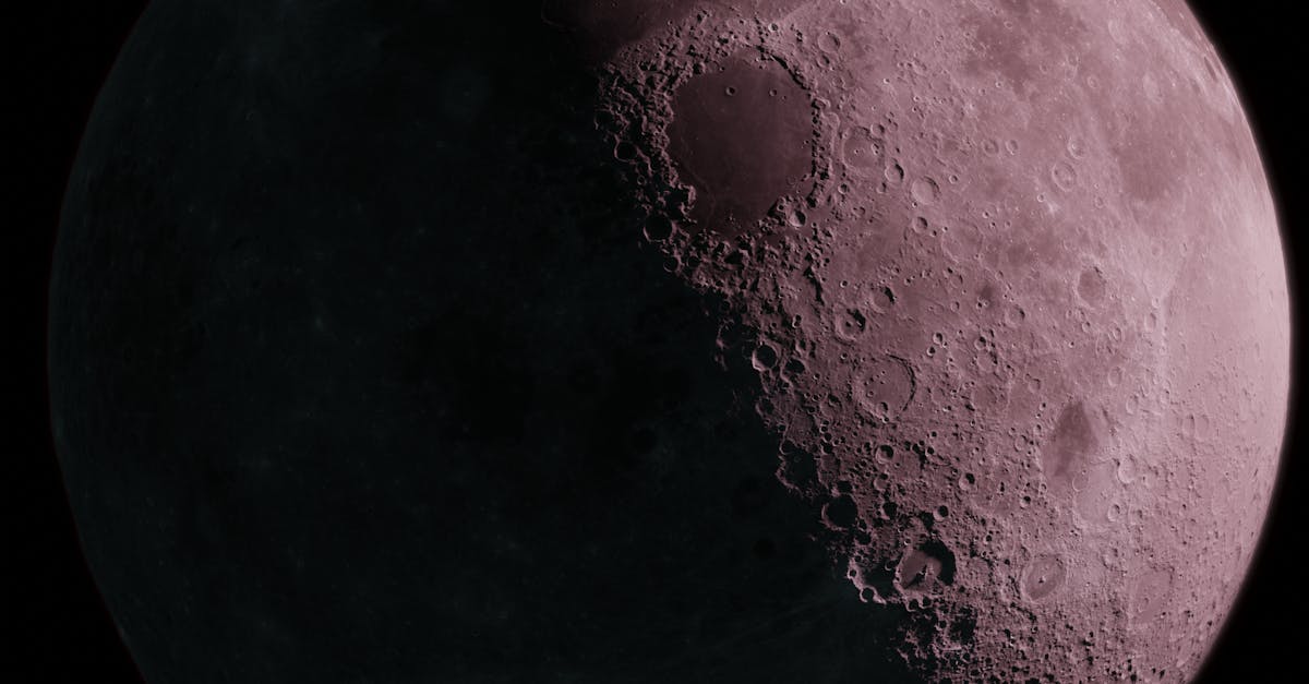 Avaruusromu - Innovatiiviset ratkaisut avaruusromun putoamisen hallintaan: Uusi teknologia turvana